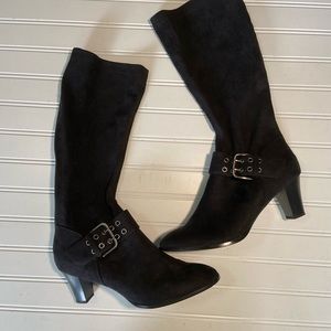 Black Faux Suede Boots Ladies Size 8.5 heel height 2.5" Excellent Condition